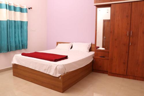 Dhruva Service Apartment