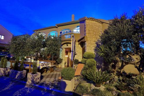 Apartments Melita 3