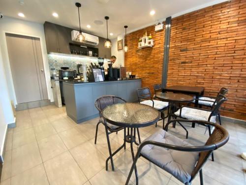 Aree House Poshtel - 상점