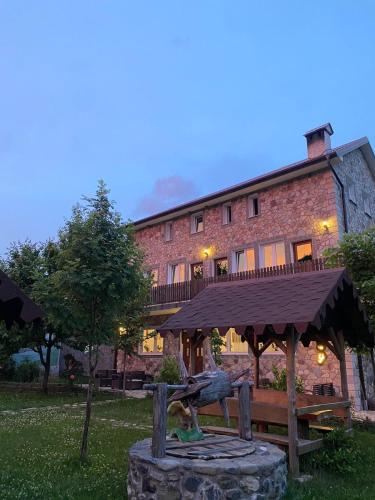 B&B Pukë - Guesthouse Makry - Bed and Breakfast Pukë