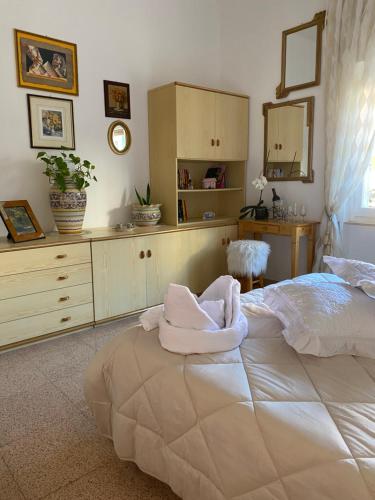  Casa Vacanza Lilia vicino la Stazione e Caserma in Foligno