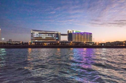 Holiday Inn Express Xiamen Airport Zone, an IHG Hotel photo 1