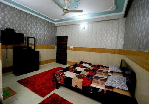 Vatsal hotel