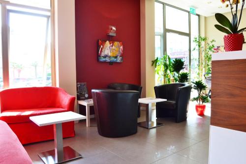 Hotel Midi - image 8
