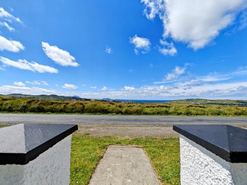 Teach Róisin-Traditional Irish holiday cottage in Malin Head.