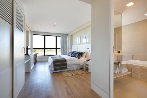 Vitoria Hotel Convention Paulinia in เปาลิเนีย