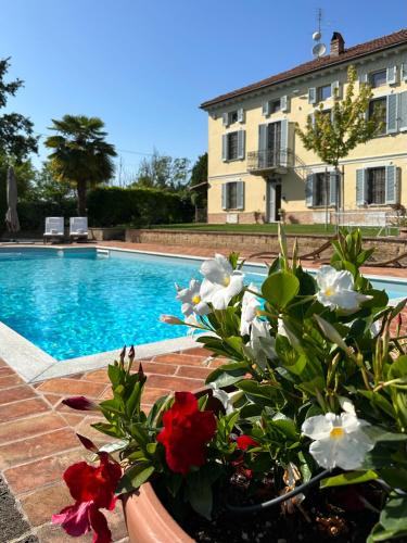 CASCINA BELLAVISTA - Luxury Country Villa + Pool