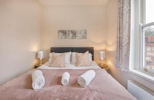 Fishergate Luxury Town House- Close To City Centre - image 2