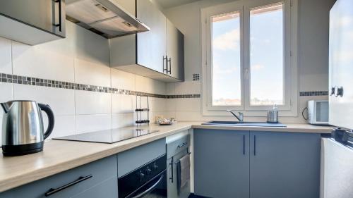 15 mn de PARIS, perle rare avec vue - 2 chambres in Сан-Бріс-су-Форе
