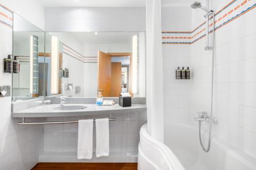 Exe Madrid Norte - image 13