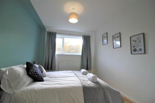 St James House - Charming 3 bed, 2 bathrooms, driveway parking, close to town centre, Newcastle upon Tyne (photo 5)
