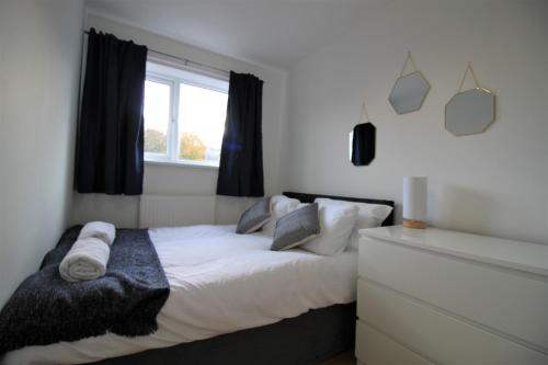 St James House - Charming 3 bed, 2 bathrooms, driveway parking, close to town centre, Newcastle upon Tyne (photo 8)