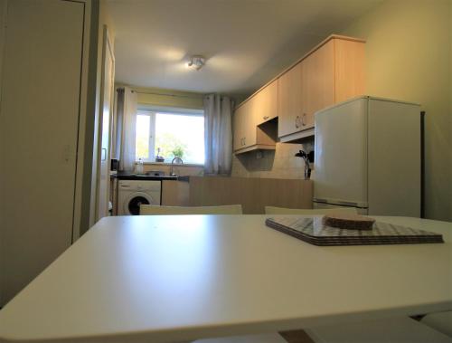 St James House - Charming 3 bed, 2 bathrooms, driveway parking, close to town centre, Newcastle upon Tyne (photo 10)