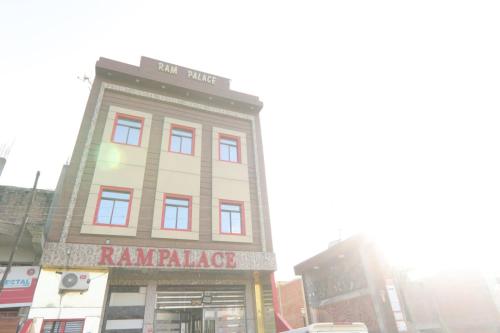 HOTEL RAM PALACE