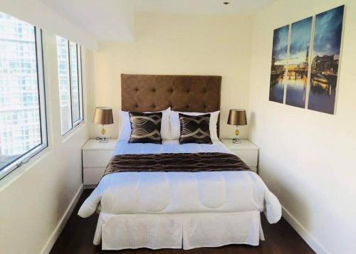 SMTH Suites LOFT at Fort Victoria BGC - Brown Two