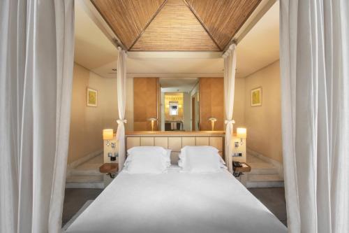 The Villas at Bahia del Duque - image 13