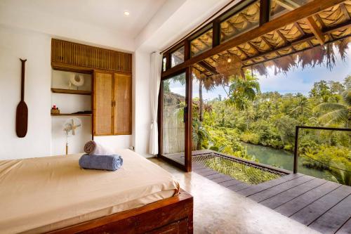 The River Hideaway The River Hideaway