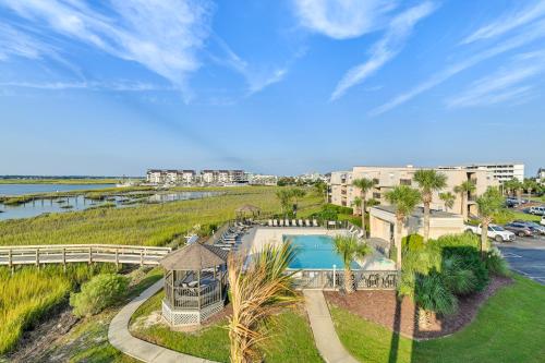 Coastal Murrells Inlet Condo with Balcony!