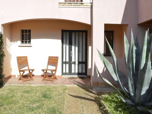 Appartement T3 avec Terrasse, Piscine, Tennis et Parking à 300m de la Plage - Cap d'Agde - FR-1-249-84