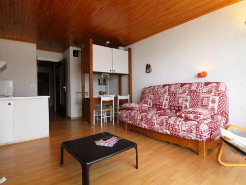 Appartement Huez, 1 pièce, 4 personnes - FR-1-405-14