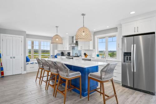 112 Salt Marsh Road- Second Chance in East Sandwich, USA