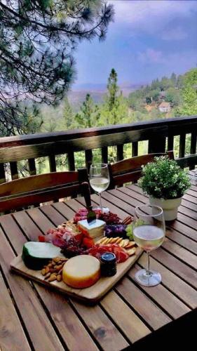 Panoramic Views at Deer Crest Lodge in Lake Arrowhead, USA