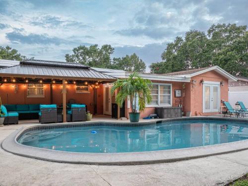 New in Pinellas Park! Bikini Bottom in Pinellas Park, USA