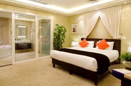 Swiss Inn Teda Hotel & Aquapark Room Type - Presidential Suite