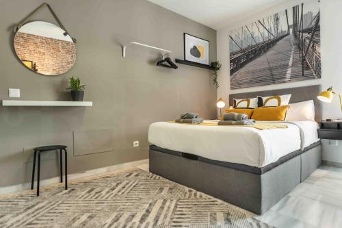 Modern Studio with Private Rooftop Terrace by REMS