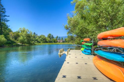 The Pine Lodge on Whitefish River, Ascend Hotel Collection