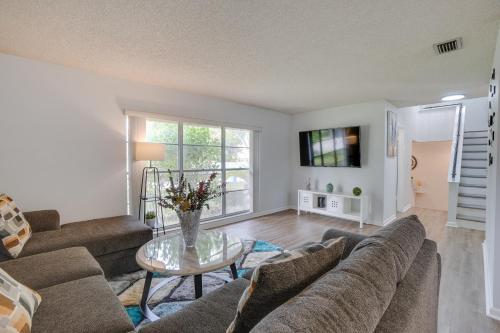 Spacious Tampa Vacation Rental about 7 Mi to Beach! in Tampa, USA