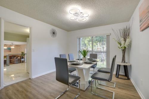 Spacious Tampa Vacation Rental about 7 Mi to Beach! in Tampa, USA