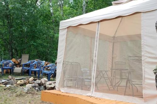 Sanctuary at Hay Lake - Includes Pontoon Boat