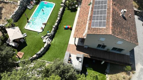 Maison 7 chambres avec piscine entre Montpellier et Nimes