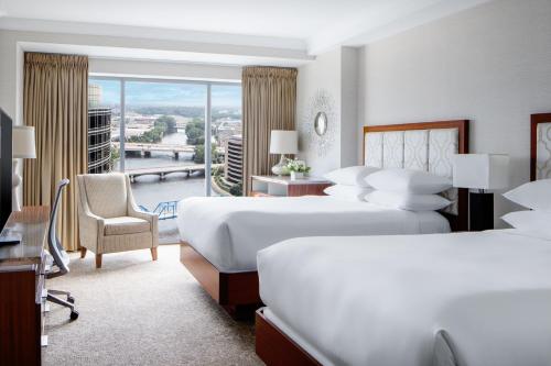 Amway Grand Plaza Hotel Curio Collection by Hilton - image 12