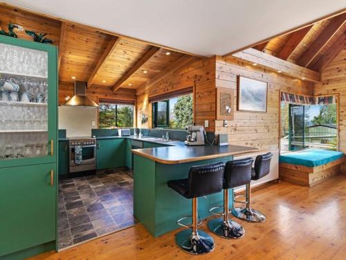 廚房, Lakeview Chalet Lake Tarawera in 塔拉韋拉湖