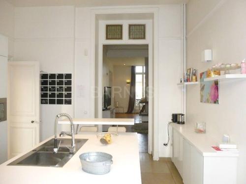 кухня, Bed & Breakfast à 20mn direct St Lazare en Train (Bed & Breakfast a 20mn direct St Lazare en Train) in Саноа