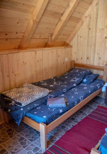 1 double bed