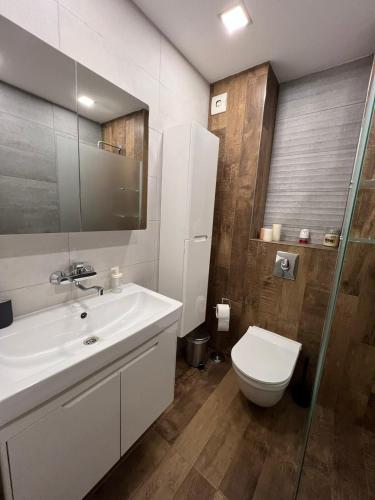 Johannesburg 2BDR Spacious Family apt w Parking and Playground, Sofia (Foto 10)