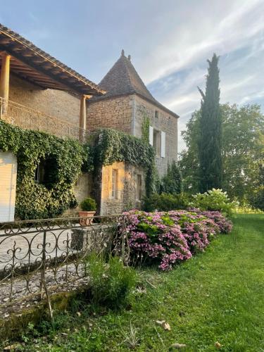 Château la Gineste - Castle and Vineyard - Chambre d'hôtes - Duravel