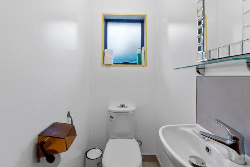 Central Comforts - Mount Eden Holiday Home