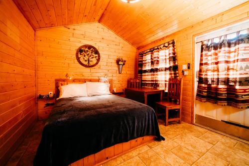 1 queen bed