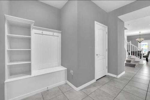 New Resort Home Special Rates in Davenport, USA