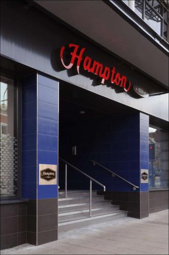 Hampton by Hilton Birmingham Broad Street - image 9