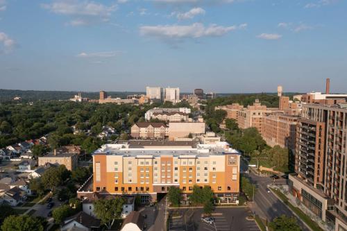 Homewood Suites by Hilton Rochester Mayo Clinic-St. Marys Campus