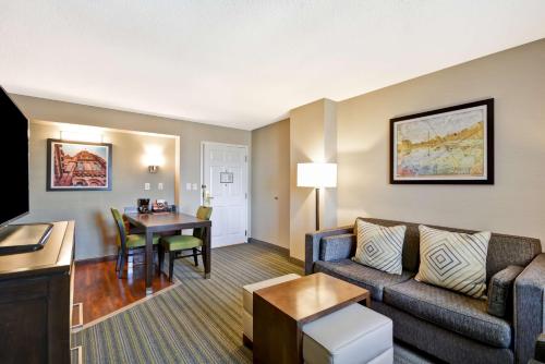 Homewood Suites Dulles-International Airport