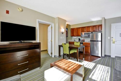 Homewood Suites Dulles-International Airport