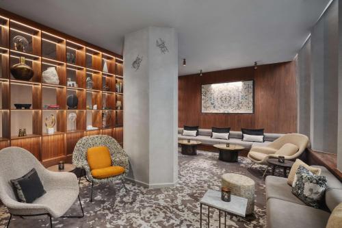 Előcsarnok, Canopy by Hilton London City near Torony Híd