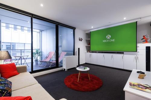 

Little Collins St - Beyond A Room Private Apartments