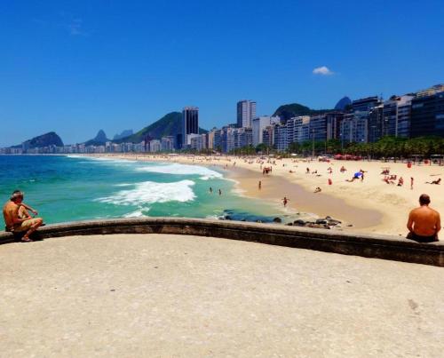 Studios confortaveis na URCA, perto Pao de Acucar, reformados, WI-FI, TV e ar condicionado SPLIT, pa in Urca